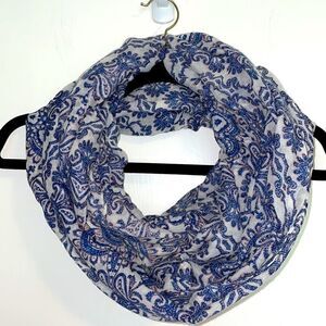 Classic medallion print fluffy, semi-sheer infinity scarf